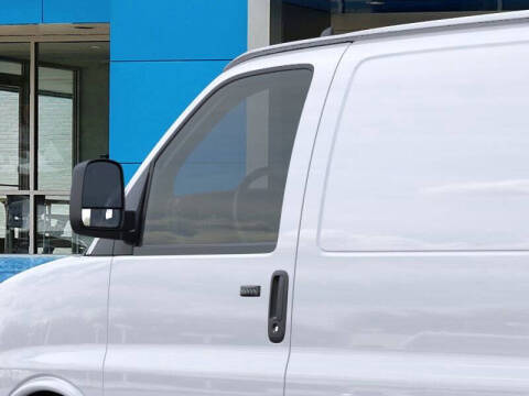 2025 GMC Savana 2500