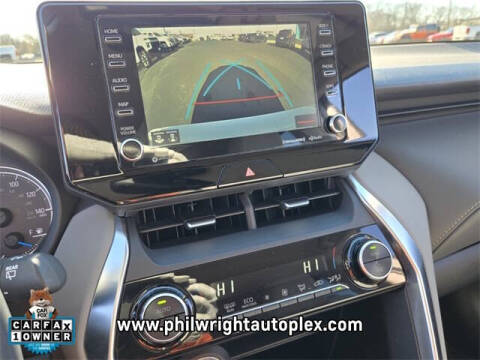 2022 Toyota Venza LE