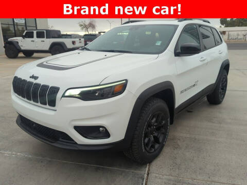 2022 Jeep Cherokee for sale at Finn Auto Group in Blythe CA