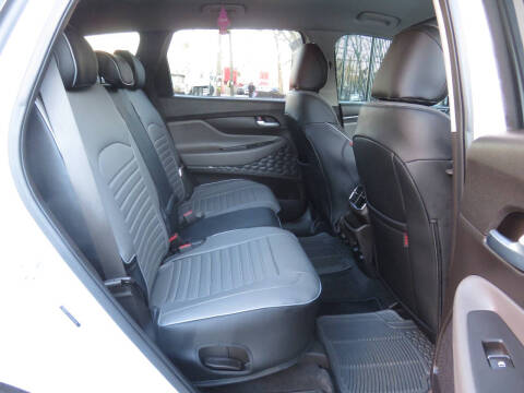 2019 Hyundai Santa Fe SE 2.4L