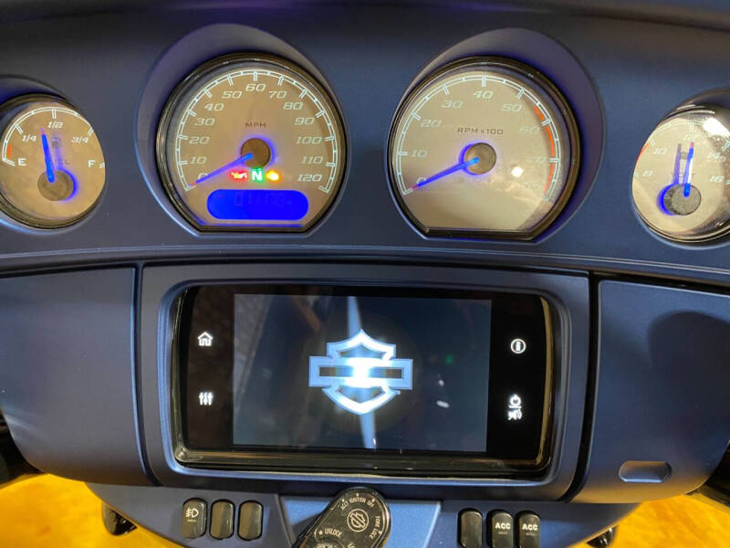 2018 Harley-Davidson Street Glide Special