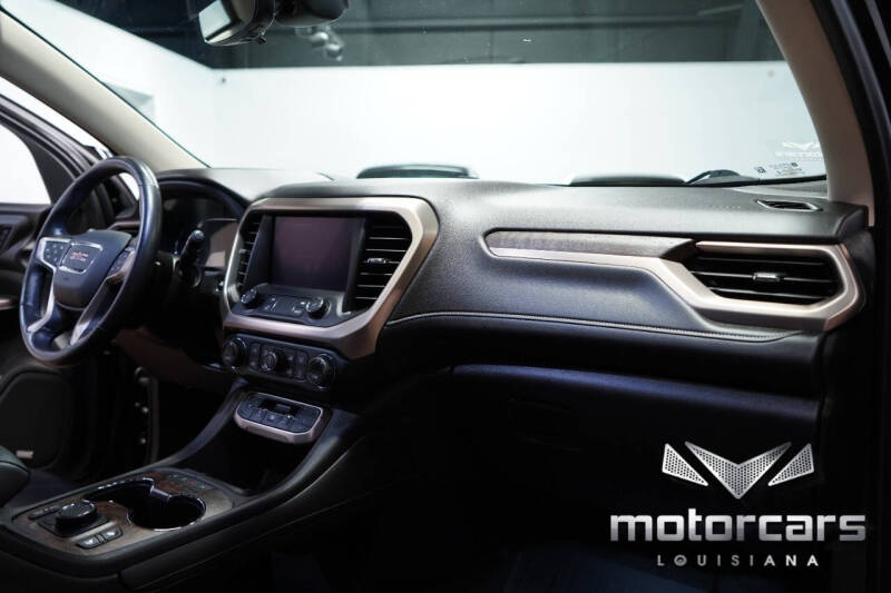 2021 GMC Acadia Denali