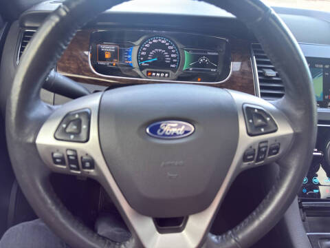 2019 Ford Taurus Limited