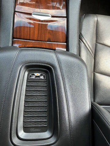 2019 Cadillac Escalade Luxury