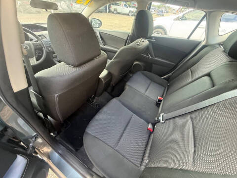 2013 Mazda MAZDA3 i Touring