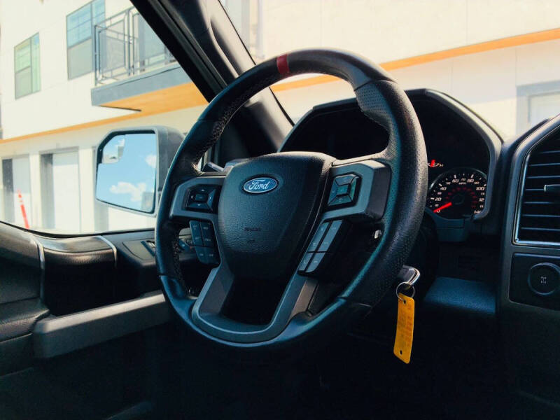 2017 Ford F-150 Raptor