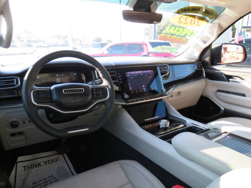 2022 Jeep Wagoneer Series III