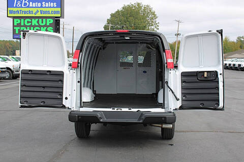 2025 GMC Savana 2500