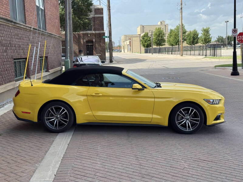 2017 Ford Mustang EcoBoost Premium