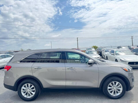 2018 Kia Sorento LX
