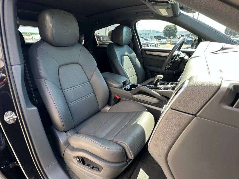 2022 Porsche Cayenne