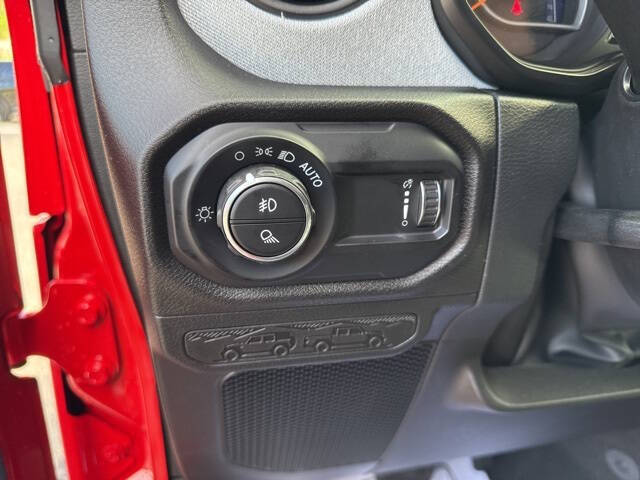 2025 Jeep Gladiator Willys