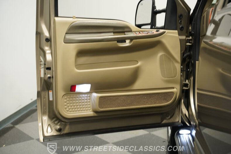 2000 Ford Excursion XLT