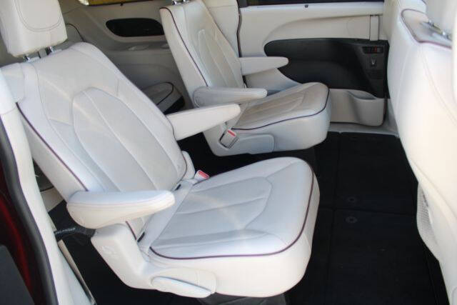 2020 Chrysler Pacifica Limited