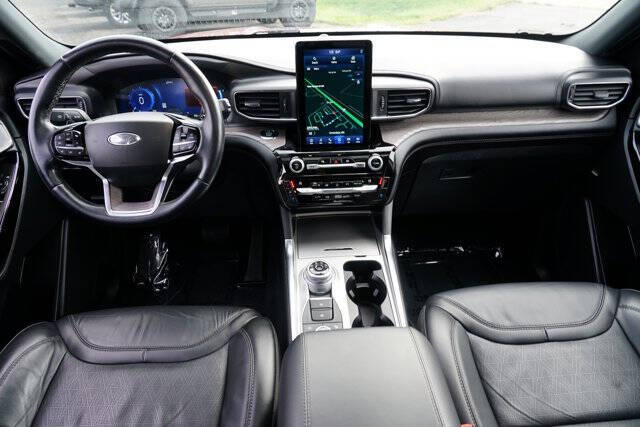 2021 Ford Explorer Platinum