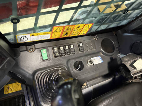 2022 TAKEUCHI TL12V2