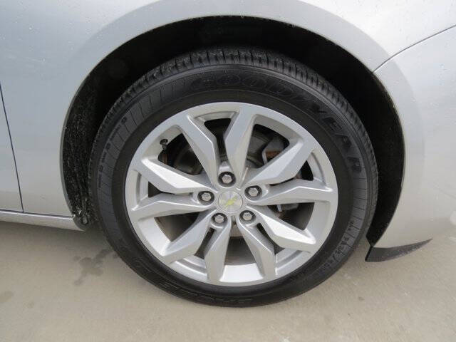 2020 Chevrolet Impala LT