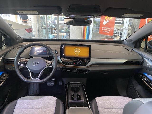 2023 Volkswagen ID.4 Pro
