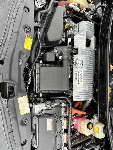 2013 Toyota Prius Three