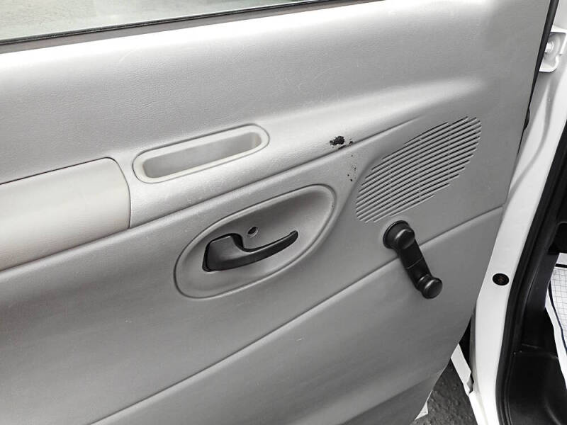 2006 Ford E-Series E-150