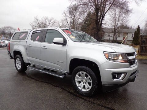 2019 Chevrolet Colorado for sale at North American Credit Inc. in Waukegan IL