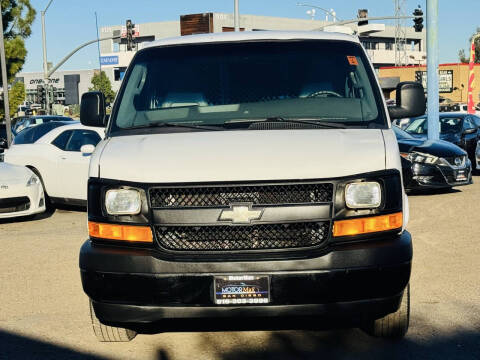 2017 Chevrolet Express 2500