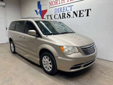 2014 Chrysler Town and Country Touring