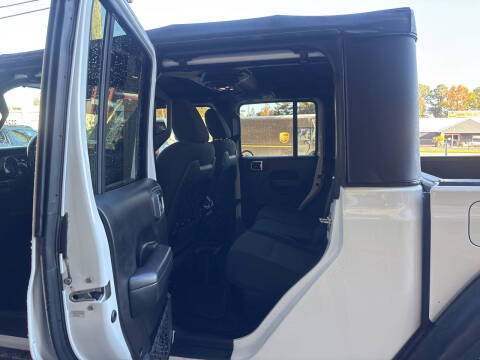 2021 Jeep Gladiator Mojave