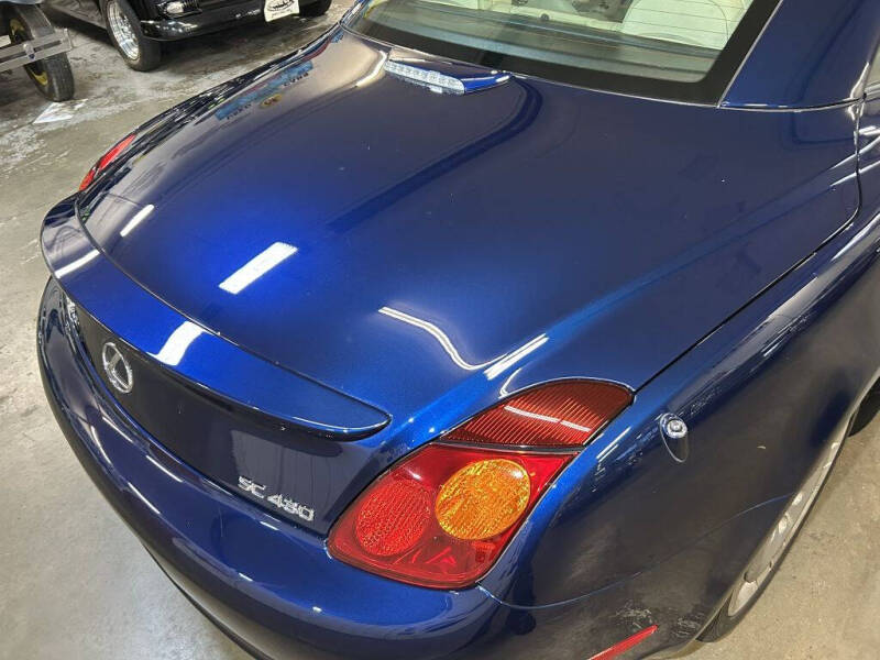 2002 Lexus SC 430