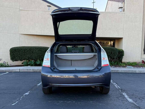 2011 Toyota Prius Two