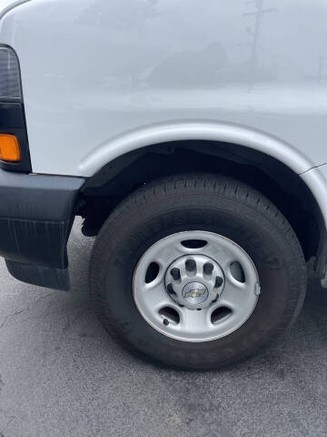 2020 Chevrolet Express 2500