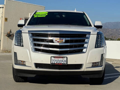 2017 Cadillac Escalade ESV Standard