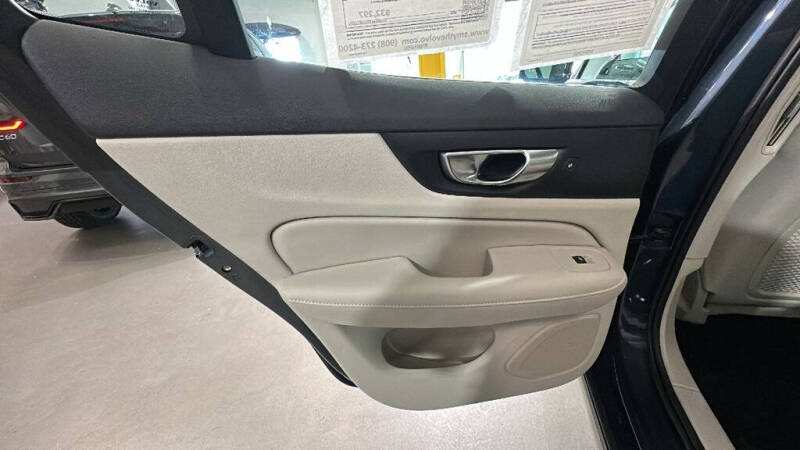 2025 Volvo S60 B5 Core