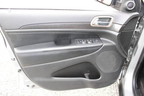 2017 Jeep Grand Cherokee Laredo