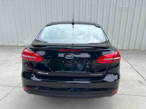2017 Ford Focus Titanium