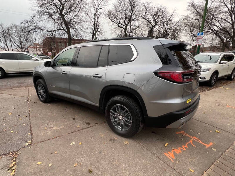 2025 GMC Acadia Elevation