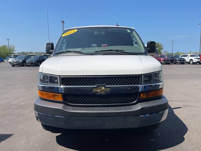 2023 Chevrolet Express 2500