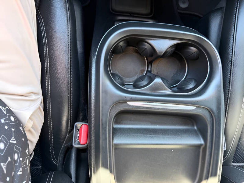 2020 Chrysler Pacifica AWD LAUNCH EDITION - Photo 23