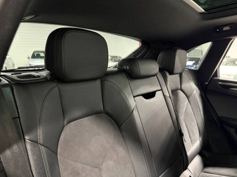 2020 Porsche Macan