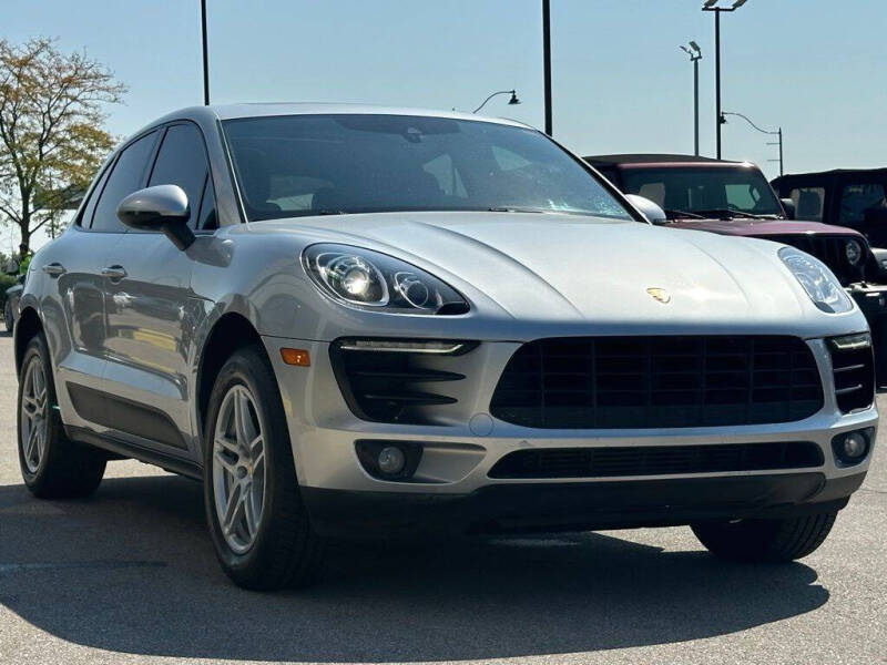 2017 Porsche Macan