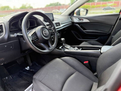 2018 Mazda MAZDA3 Sport