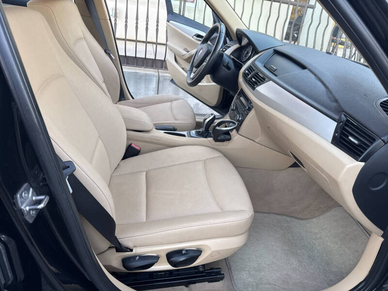 2015 BMW X1 sDrive28i