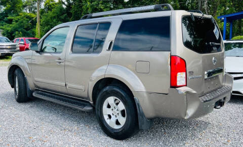 2006 Nissan Pathfinder SE