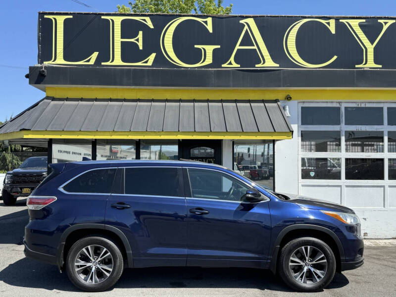 2016 Toyota Highlander XLE's photo