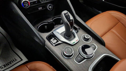 2022 Alfa Romeo Giulia Ti