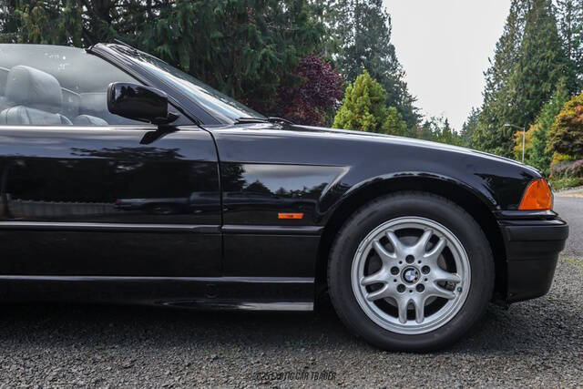 1999 BMW 3 Series 323i