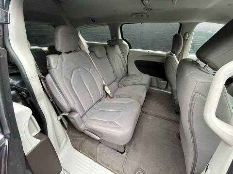 2019 Chrysler Pacifica Touring Plus