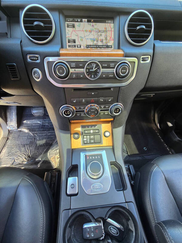 2015 Land Rover LR4 HSE