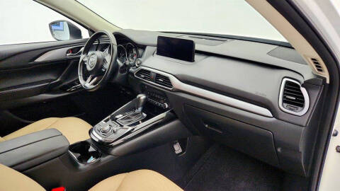 2023 Mazda CX-9 Touring Plus