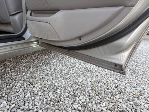 2003 Toyota Avalon XL